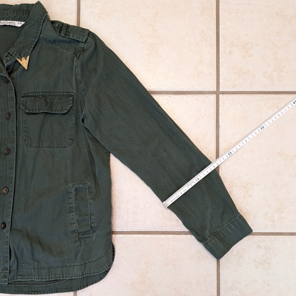 100% Cotton Vintage Y2K Bluenotes Size Large Army Button Down Shirt w Gold Metal - Picture 14 of 15